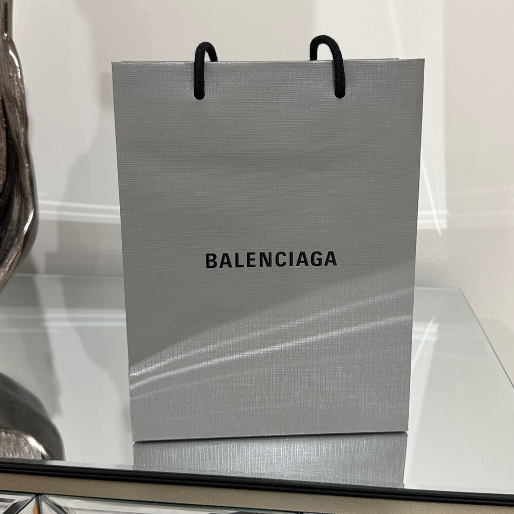 Balenciaga shopping Bag - Picture 2 of 4